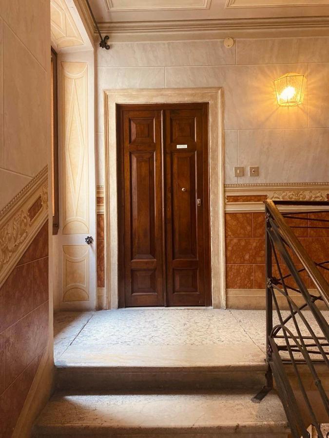 Mario Number 8 Apartment Верона Екстериор снимка