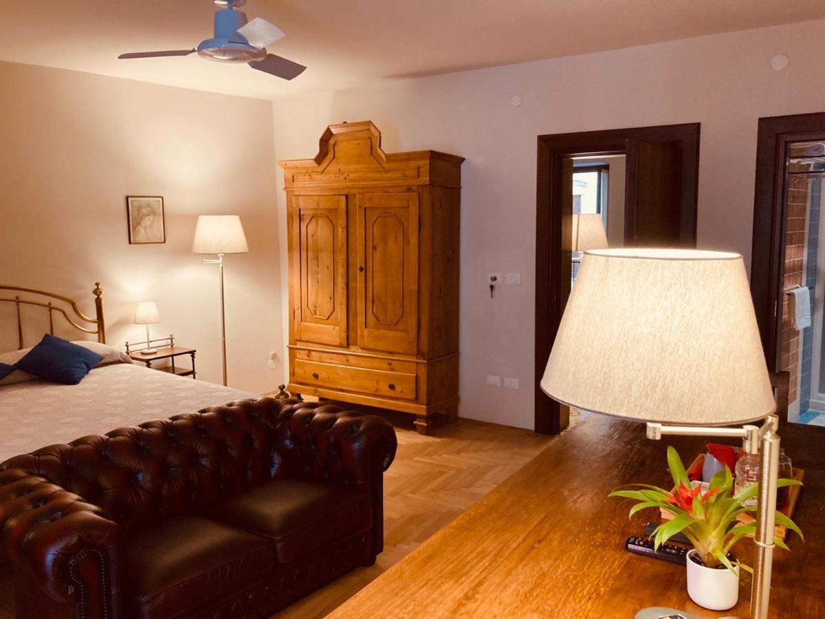 Mario Number 8 Apartment Верона Екстериор снимка